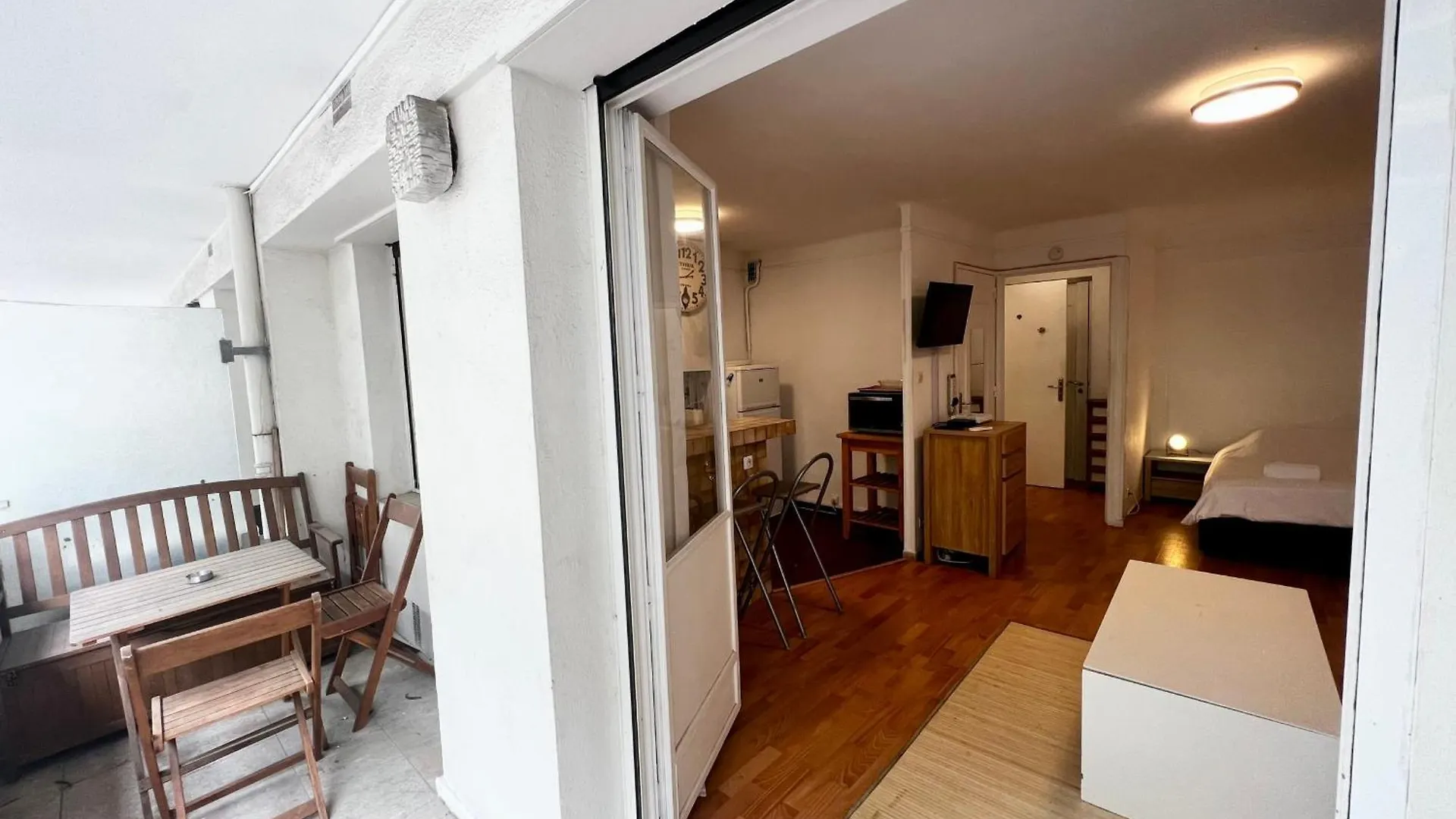Holiday home Studio Vidal In The City Center Of Cannes With Ac France
