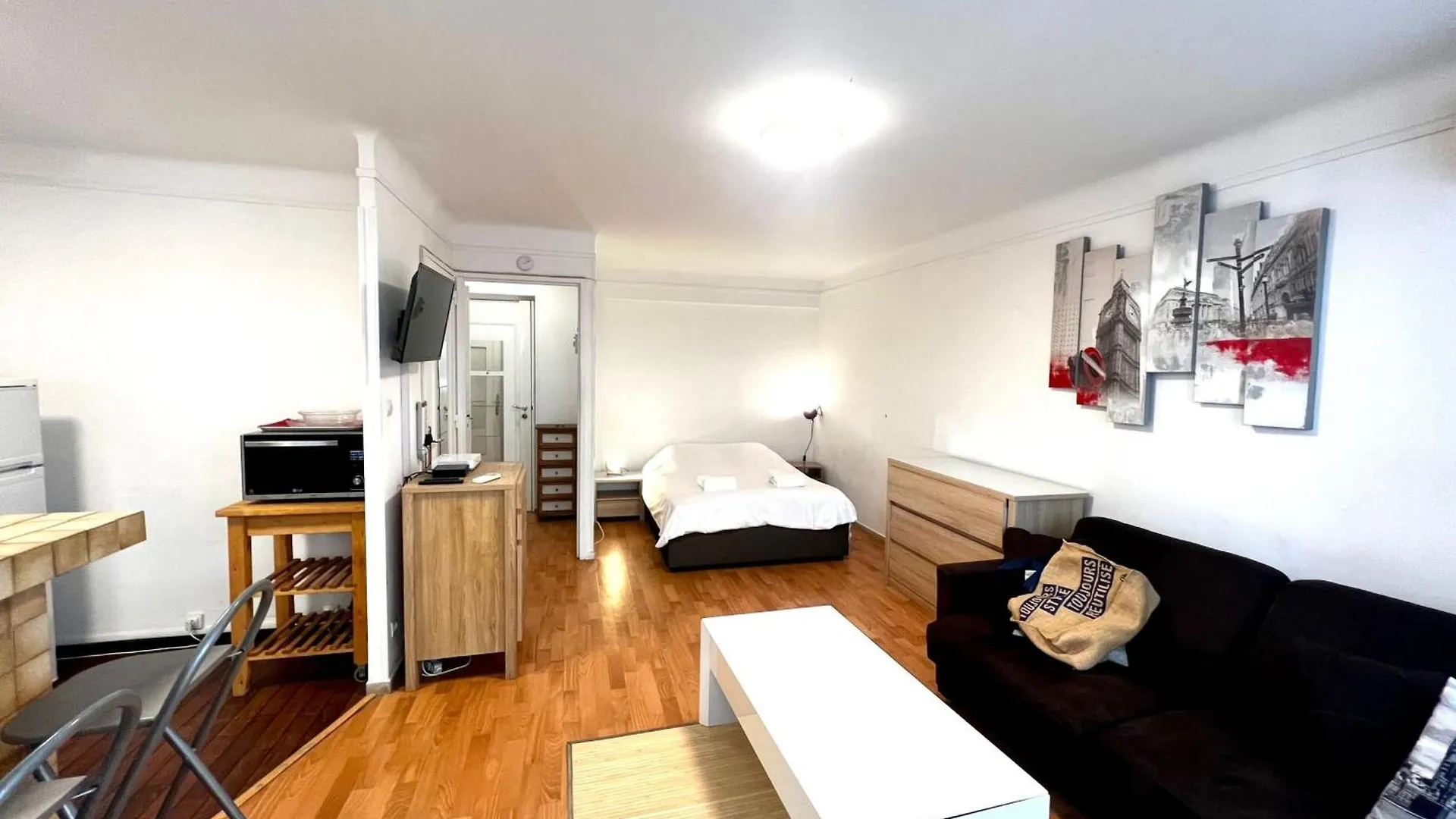 Studio Vidal In The City Center Of Cannes With Ac France